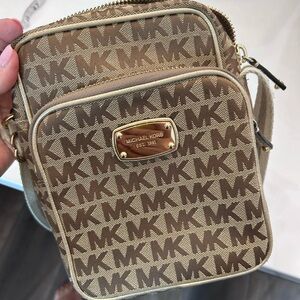 Michael Kors Gold Logo Interior